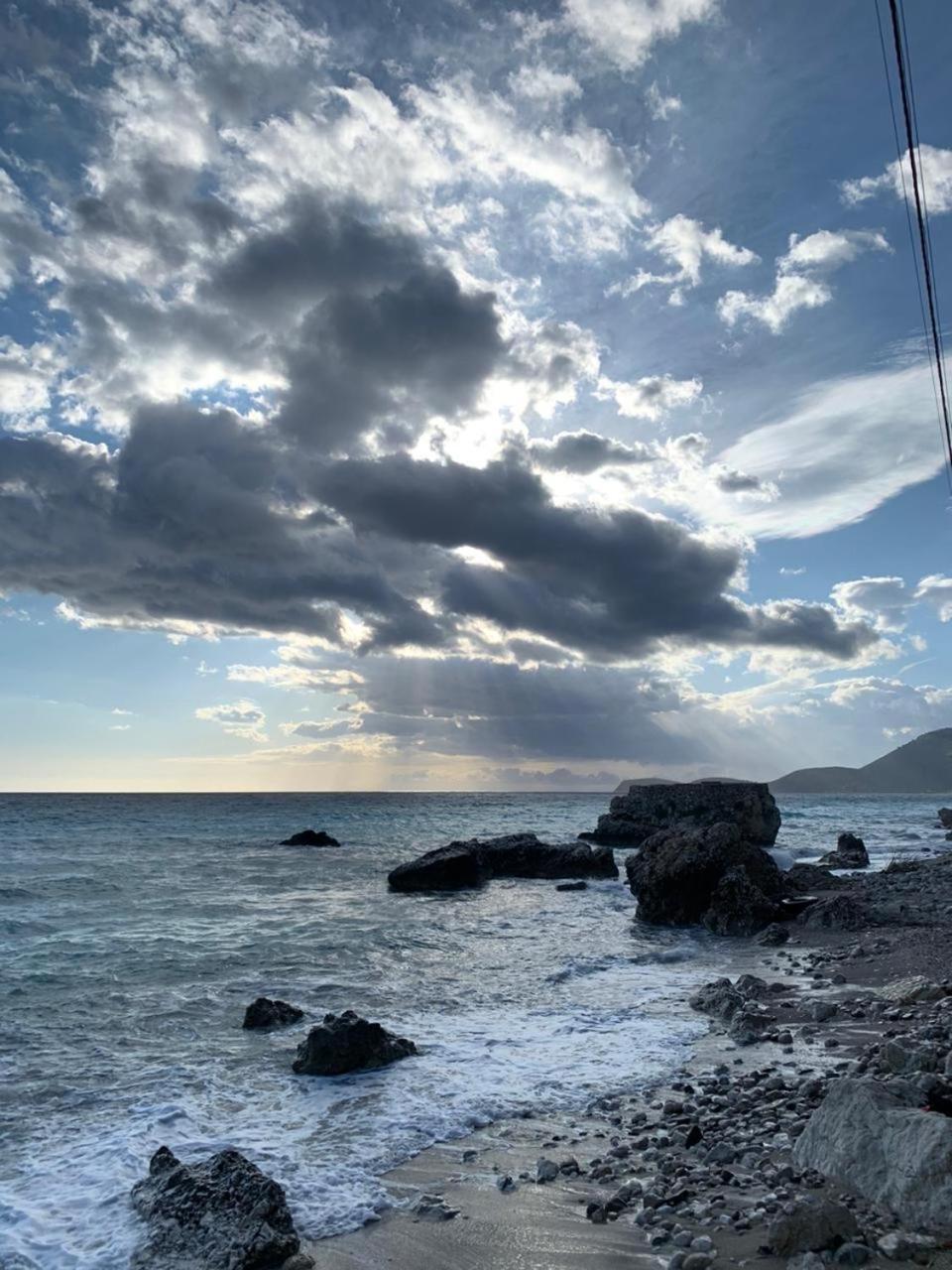Sea La Vie Anesti Lägenhet Borsh Exteriör bild