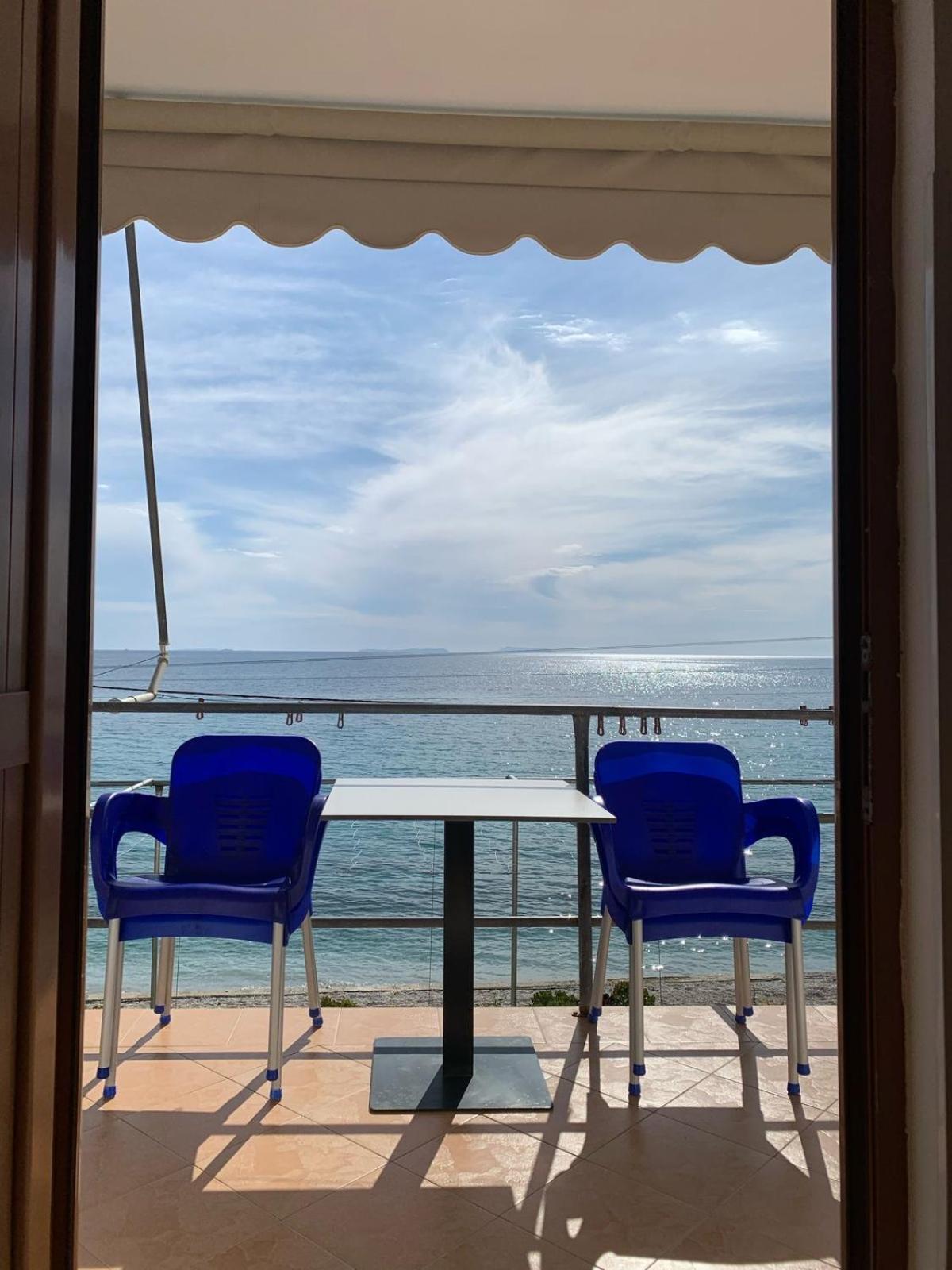 Sea La Vie Anesti Lägenhet Borsh Exteriör bild